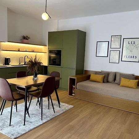 Flora Apartments Saranda Dış mekan fotoğraf